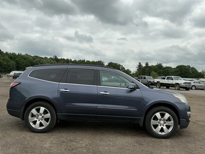 USED 2014 CHEVROLET TRAVERSE