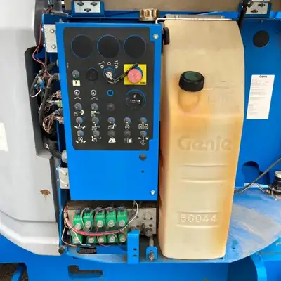 Used 2014 Genie Z34/22IC Articulating Boom Lifts New York US | United Lift #1446802
