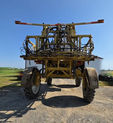 2005 AG-CHEM ROGATOR 1064 SPRAYER SELF PROPELLED | Iron Listing (15)