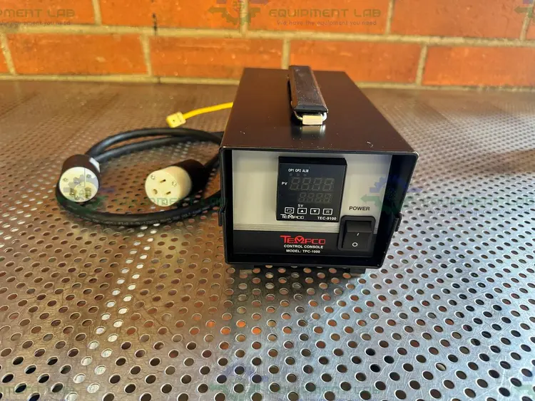 Used TRI CLOVER PRRED3 ROTARY LOBE PUMP W/ 1 HP MOTOR, 1" SANITARY FITTING Rotary Pumps | Equipment Lab #486593
