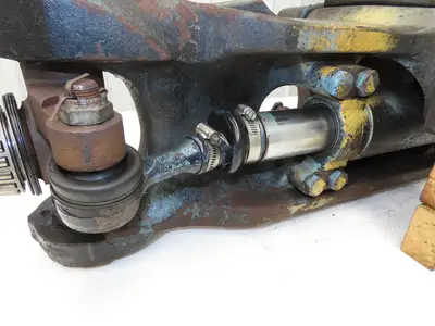 Yale 370401 Forklift Dual-Wheel Rear Steer Axle Assembly ERC080HDN36SV084