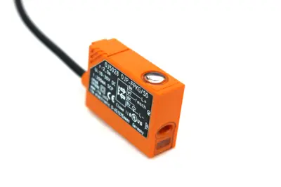 IFM OJ5028 Retro-Reflective Photoelectric Sensor, 10-30V DC, NEW