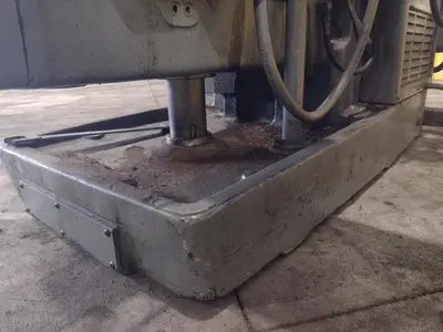 #205 K&T MILWAUKEE KEARNEY AND TRECKER MODEL #205 S-12 HORIZONTAL MILL WITH TOOLMAKERS VERTICAL HEAD: STOCK #22495