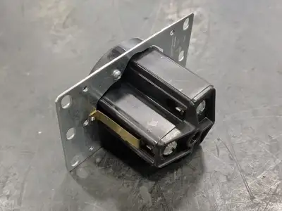 NEW LEVITON 5371