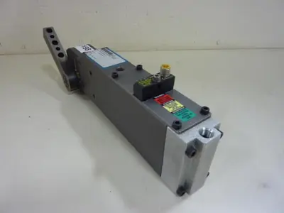 USED BTM CORP 779800G-733207YH-90AL-SCDC