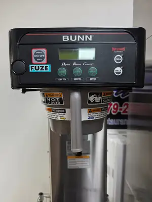 Used Bunn Used 29" Bunn 35700.0330 Infusion ITCB-DV Iced Tea and Coffee Brewer Machine 120V Coffee Equipment Illinois US | Falcon Restaurant Supply #1373520