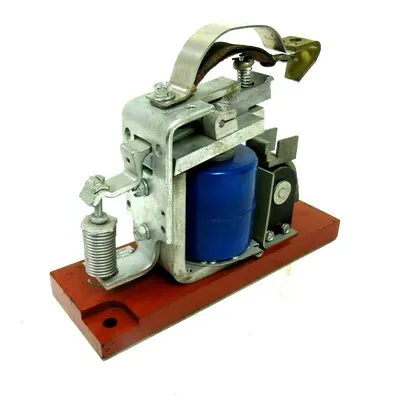 NEW GENERAL ELECTRIC 17CM57A10 CONTACTOR