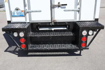 2013 CHEVROLET 4500 BOX TRUCK | Levy Recovery Group (18)