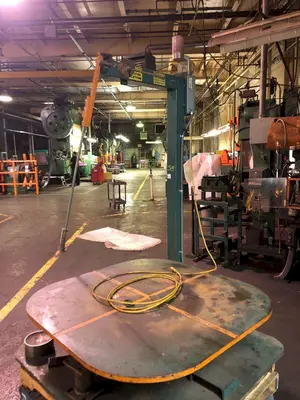 48" Rotating Uncoiler Table