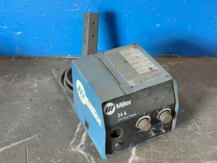Used MILLER 24A Welding Machinery (Other) Ohio US | HGR 24 #1265873
