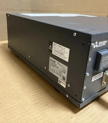 USED Mitsubishi CR750-12HD1-1-S15