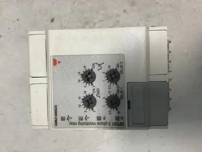 USED CARLO GAVAZZI DPC01DM48