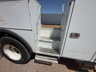 Used 2011 INTERNATIONAL DURASTAR Bucket (boom) trucks Oklahoma US | OT Truck & Tractor Sales #1383476