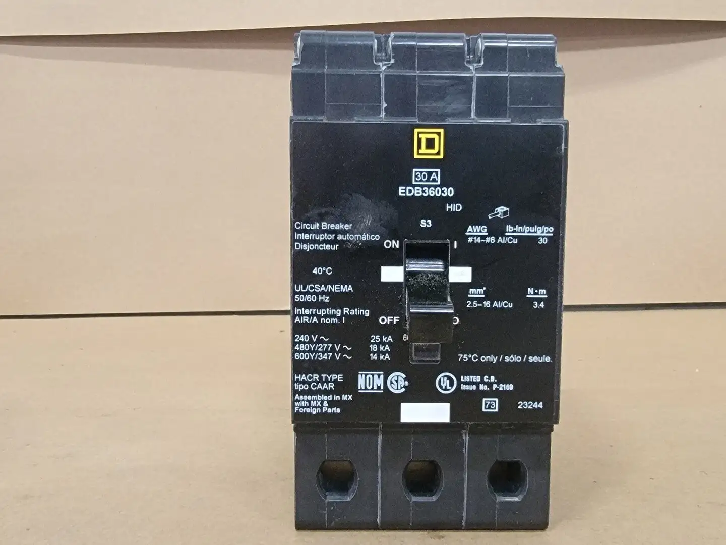 NEW SQUARE D EDB36030