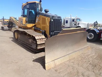 USED 2017 Deere 850K