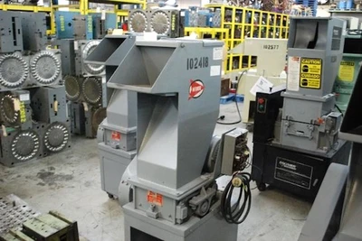 Nelmor 7.5" x 10" Plastic Grinder