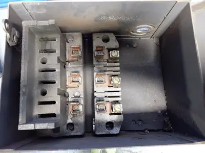 USED SQUARE D SD9351