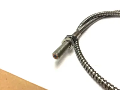 USED BANNER ENGINEERING HEAVY DUTY FIBER OPTIC HIGH-TEMP SENSOR