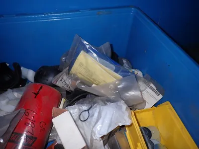 Hardware / Pneumatic Lot