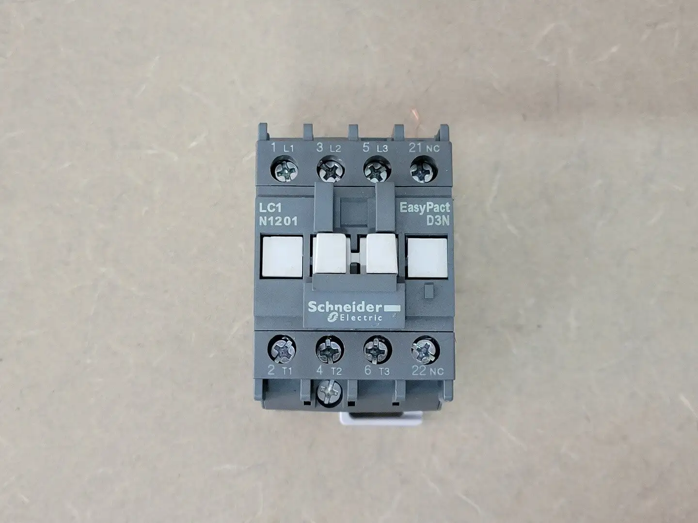 USED SCHNEIDER ELECTRIC LC1N1201B5