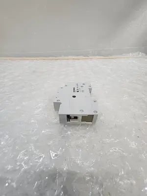 SIEMENS 5SX21 CIRCUIT BREAKER