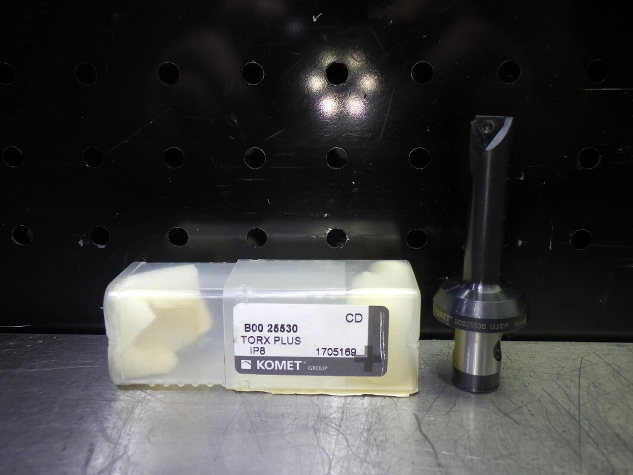 Komet MicroKom ABS25 Coolant Thru Boring Bar B00 25530 (LOC2564)