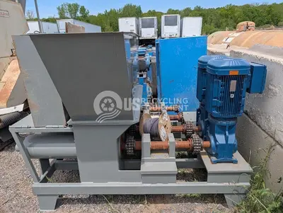 USED AVANGARD FD-100 HOT MELT DENSIFIERS