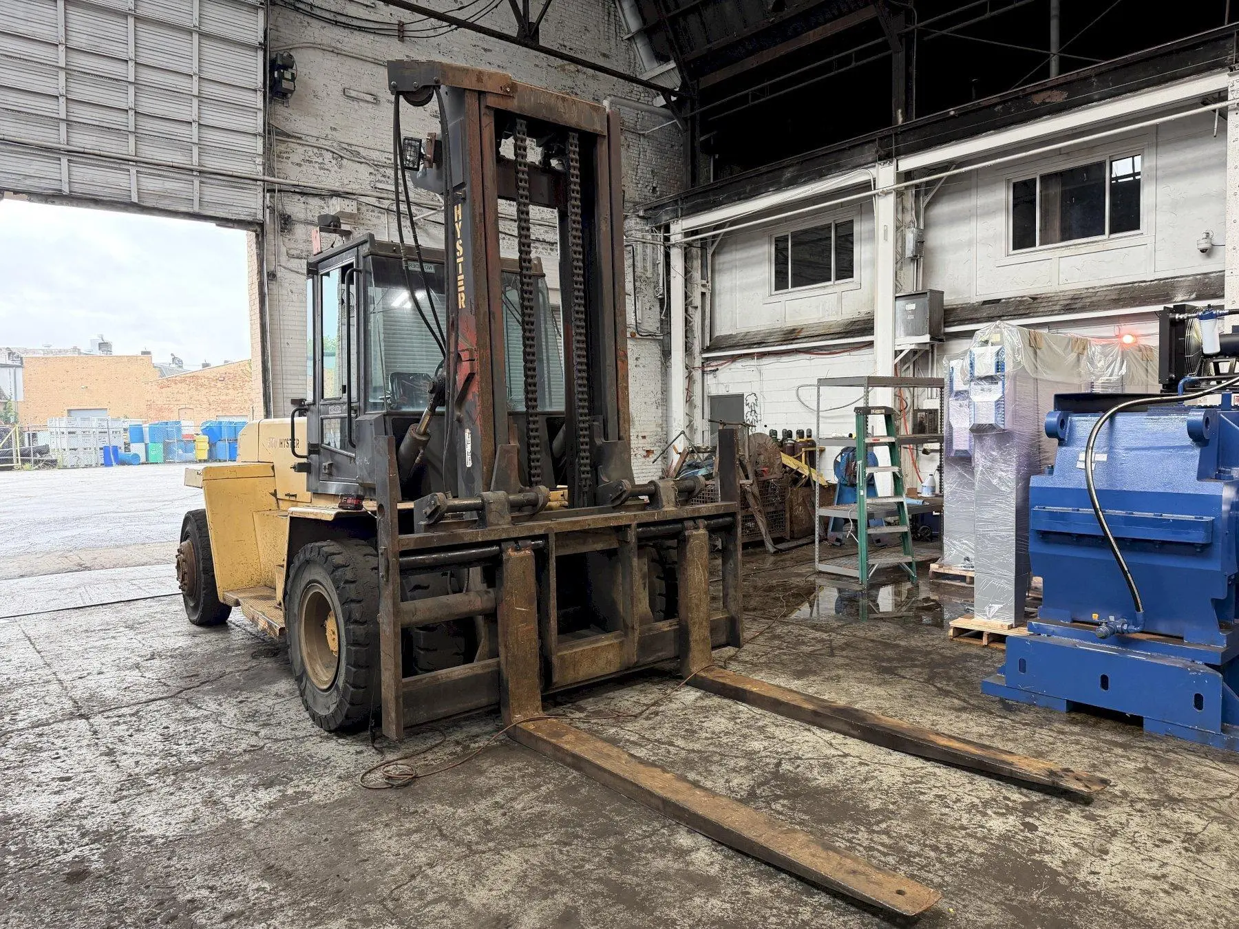 Used HYSTER 360 Internal Combustion Forklifts: Pneumatic Tire Ohio US | G-2000, Inc. #1475845