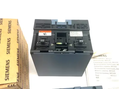 USED SIEMENS MOTOR OPERATOR MO320 24-60 V DC ACCESSORY FOR 3VA52