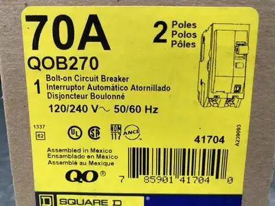 NEW SQUARE D QOB270