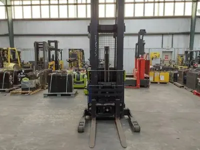 Used 2018 CLARK NPX22 Reach Trucks | Russell Equipment #723991
