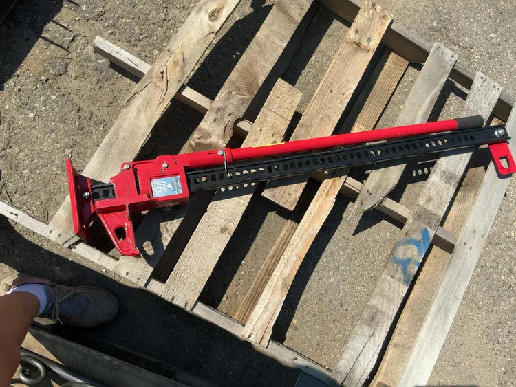 Used _UNKNOWN_ _UNKNOWN_ Jack Lifters Michigan US | Miedema Asset Management Group #1324096