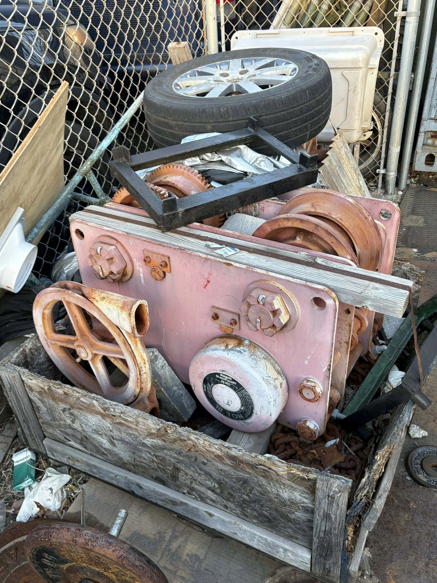 USED CHESTER 1421-10