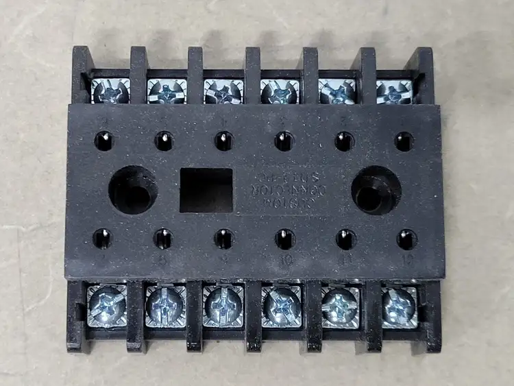 New | in-Stock RED LION CONTROLS SD12-PC Misc Electrical & Power Parts British Columbia CA | Lenmark #247692
