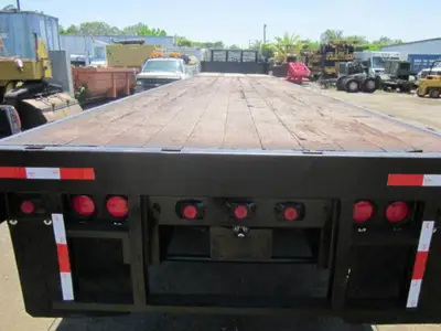 New | in-Stock A PLUS 40′-65′ EXTENDABLE FLATBED TRAILER Flatbed Trailers Florida US | USA Transequipment #1542554