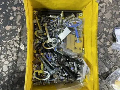 Used _UNKNOWN_ _UNKNOWN_ Misc Fasteners Ohio US | HGR 24 #1372938