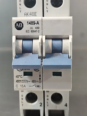 Allen-Bradley - 1489-A2C150 Series A - Circuit Breaker loc4B12