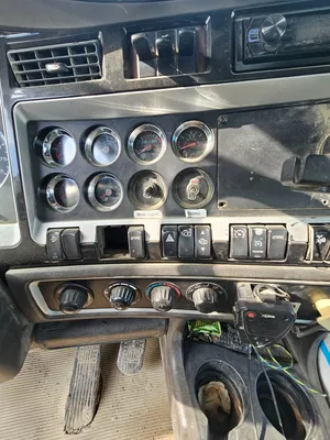 KENWORTH T440 Commercial trucks | Iron Listing (22)