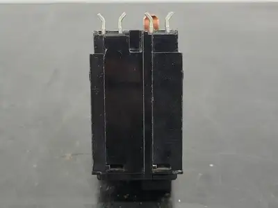 USED SQUARE D QO215