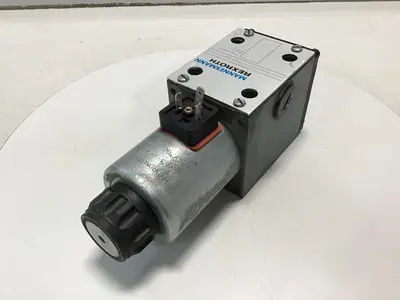 USED REXROTH 3WE10A31/CG24N9Z4