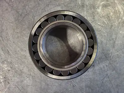 NEW SKF 22226EK