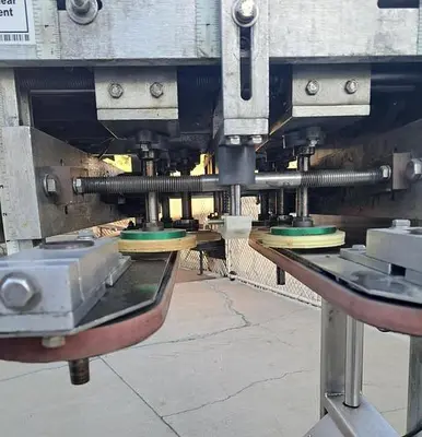 USED ELF ACT600R