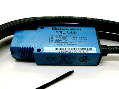 NEW PEPPERL+FUCHS MHP-F33L PHOTOELECTRIC CONTROL 454280 MHPF33L
