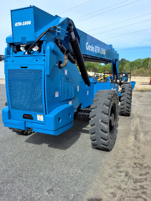 USED 2019 Genie GTH-1056