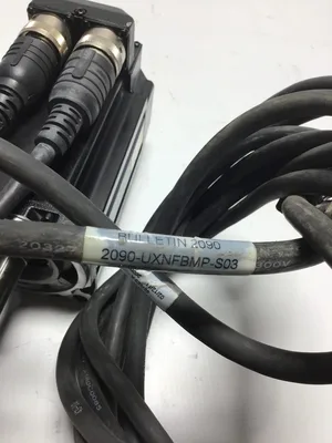 Allen-Bradley MPL-A430P-SJ22AA Inverter Duty AC Servo Motor 3PH