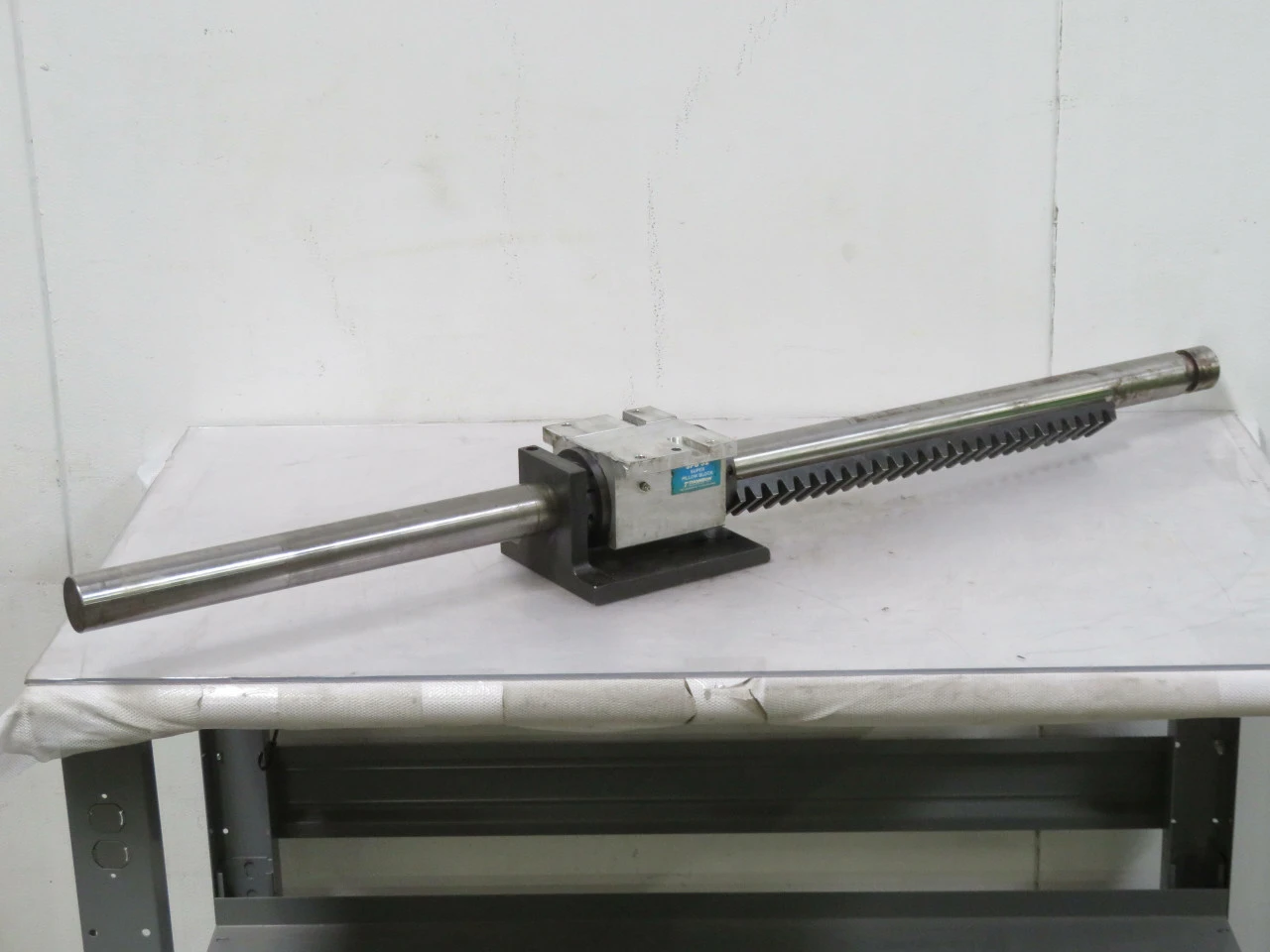 Used THOMSON INDUSTRIES _UNKNOWN_ Bearings | OCO Industrial #1635805
