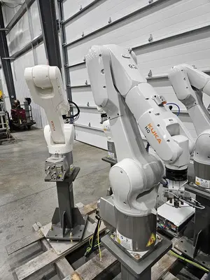 USED 2024 KUKA KR10 R1100