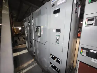 Freedom Series 2100 Motor Control Center 3000 Amp Switchgear Unit