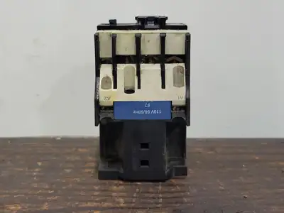 USED TELEMECANIQUE LC1D3201F7