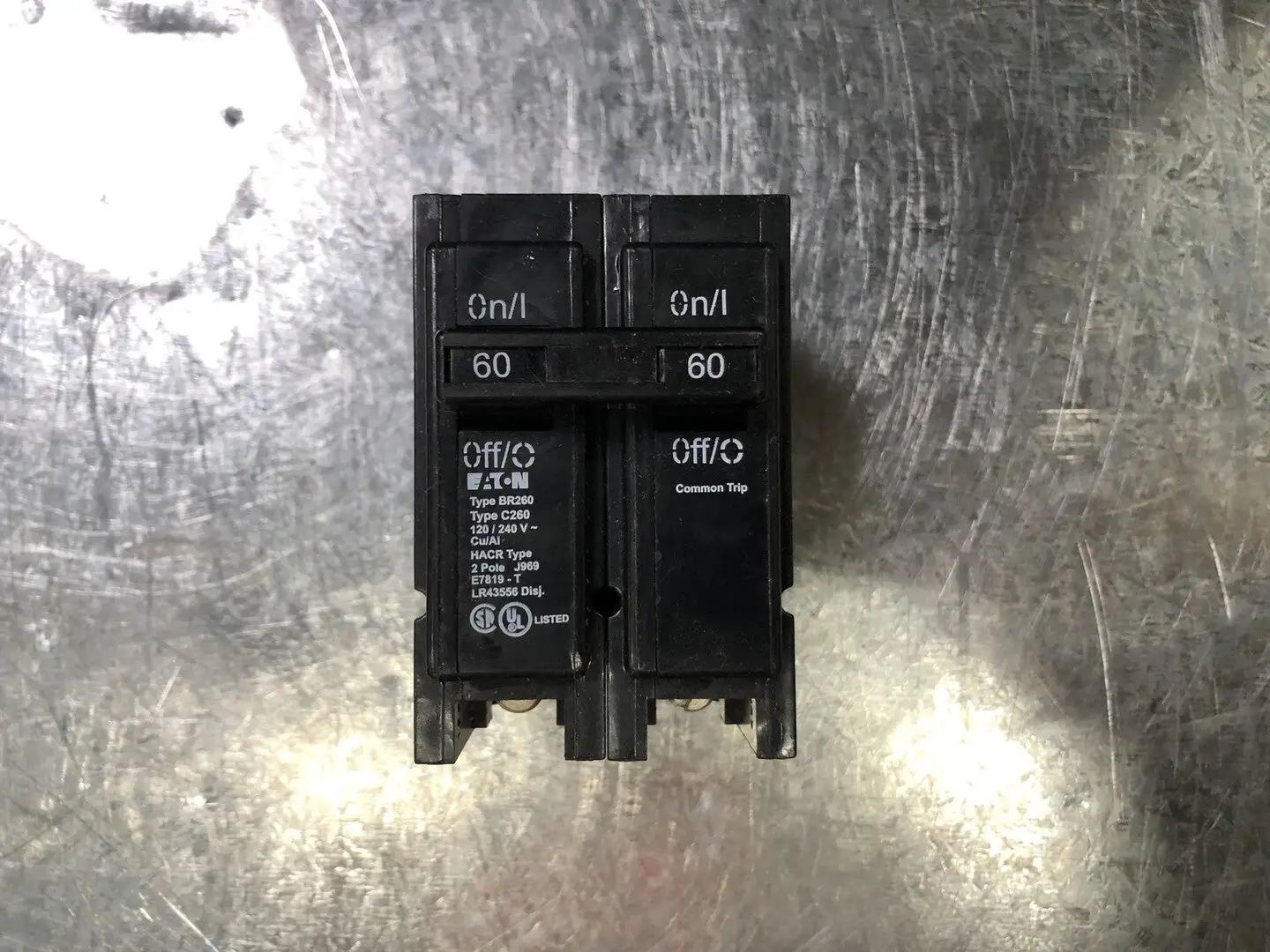 NEW EATON BR260